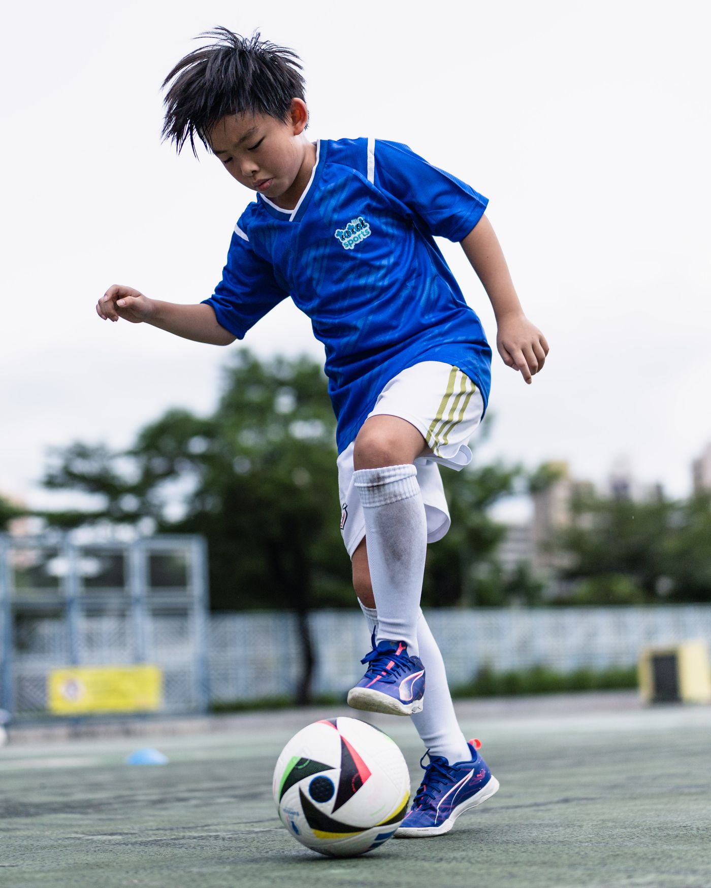 Student practising keep-ups